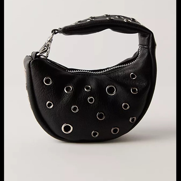 8028. Free People Baby Carryall Bag Charm - Picture 3 of 5